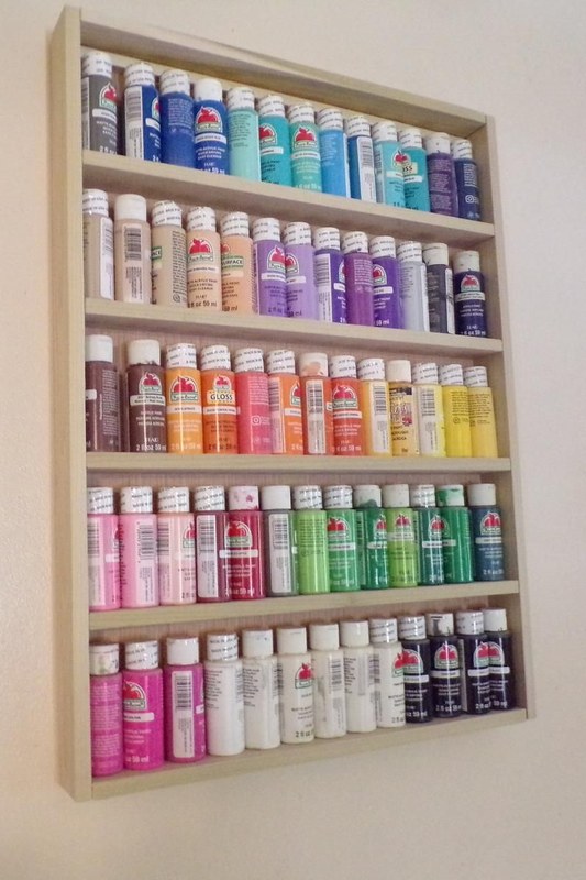 How to Organize Acrylic Paint Bottles in Small Rooms